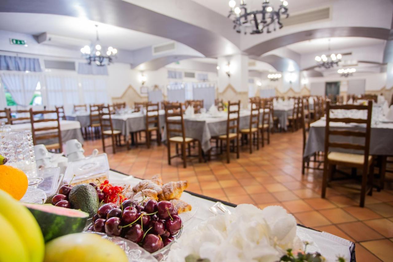 Hotel Villa Verde Rivotorto Ngoại thất bức ảnh