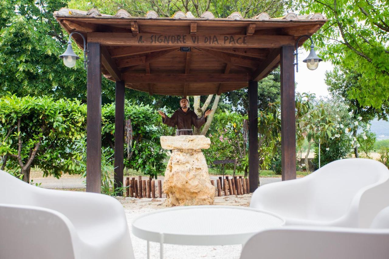 Hotel Villa Verde Rivotorto Ngoại thất bức ảnh